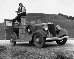 Dorothea Lange (1895-1965) 